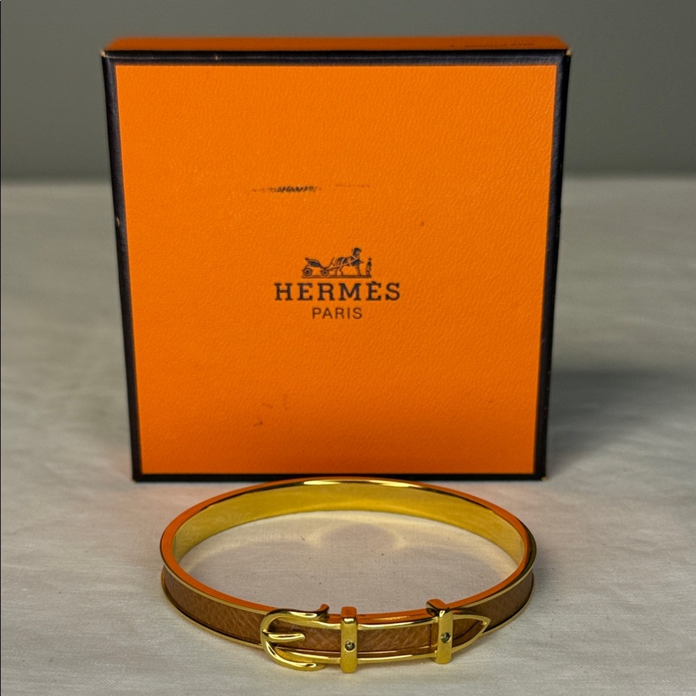 Hermès Boucle Sellier Bangle Brown Leather Gold Tone | Box